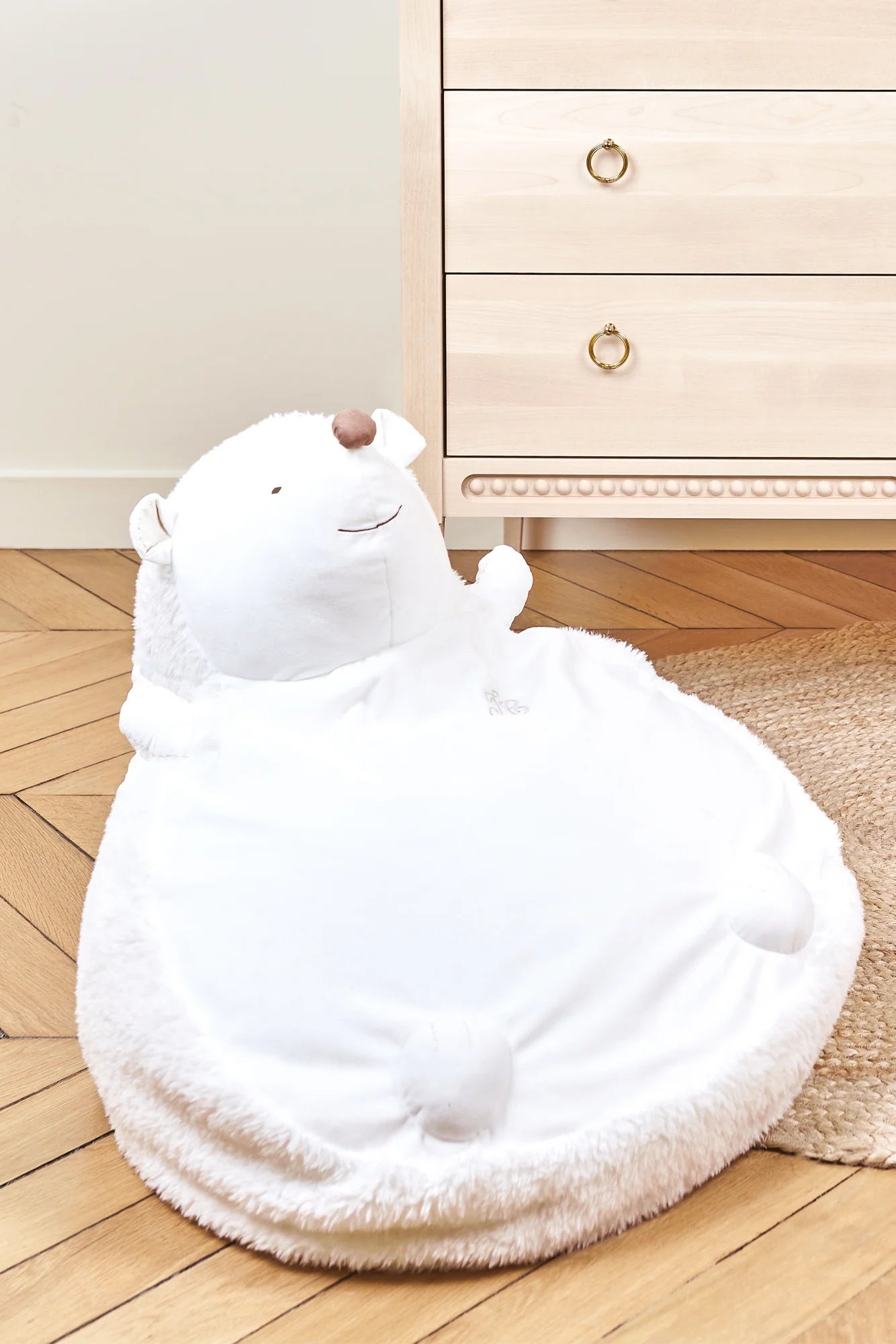 LÉON LE HÉRISSON
Sofa 60 cm