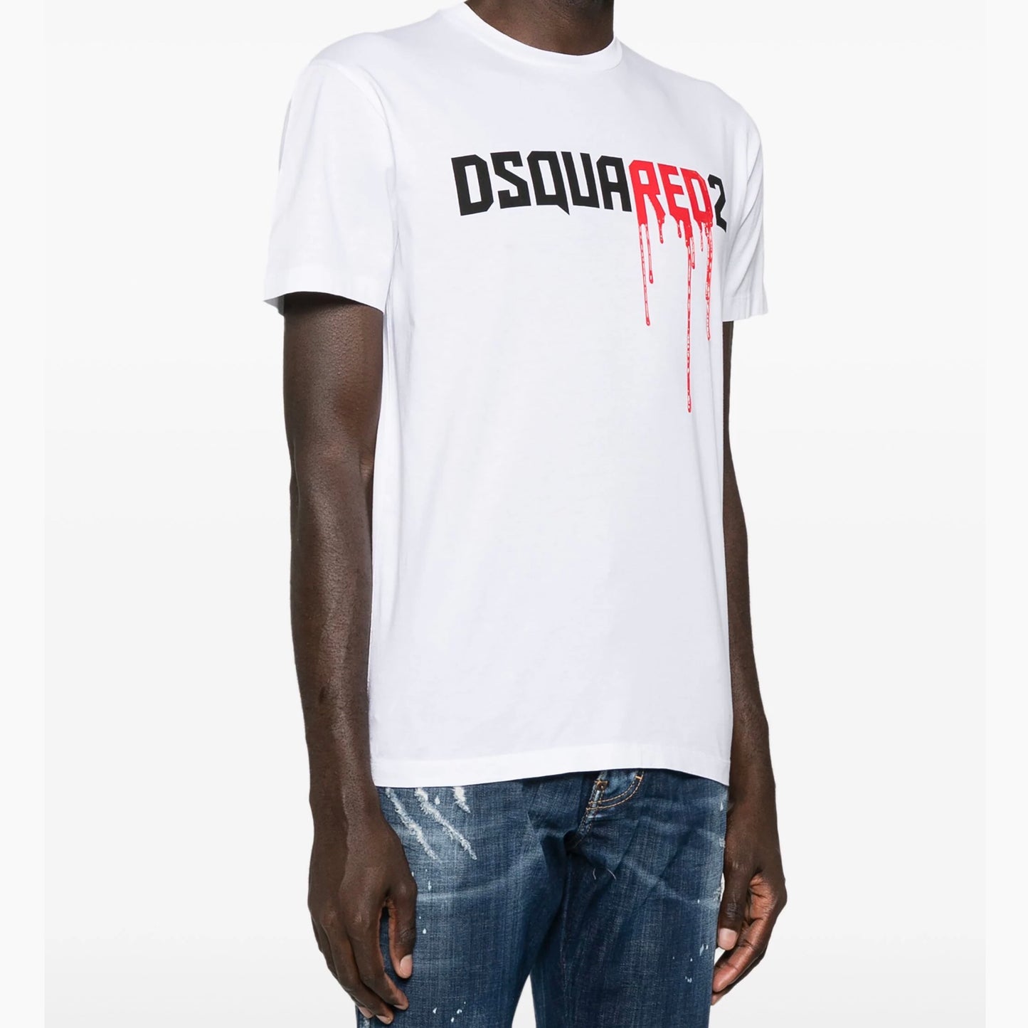 Graphics and lettering about the brand are printed on this cotton jersey T-shirt. The comfortable fit suggests laid-back outfits like sweatpants and sneakers.