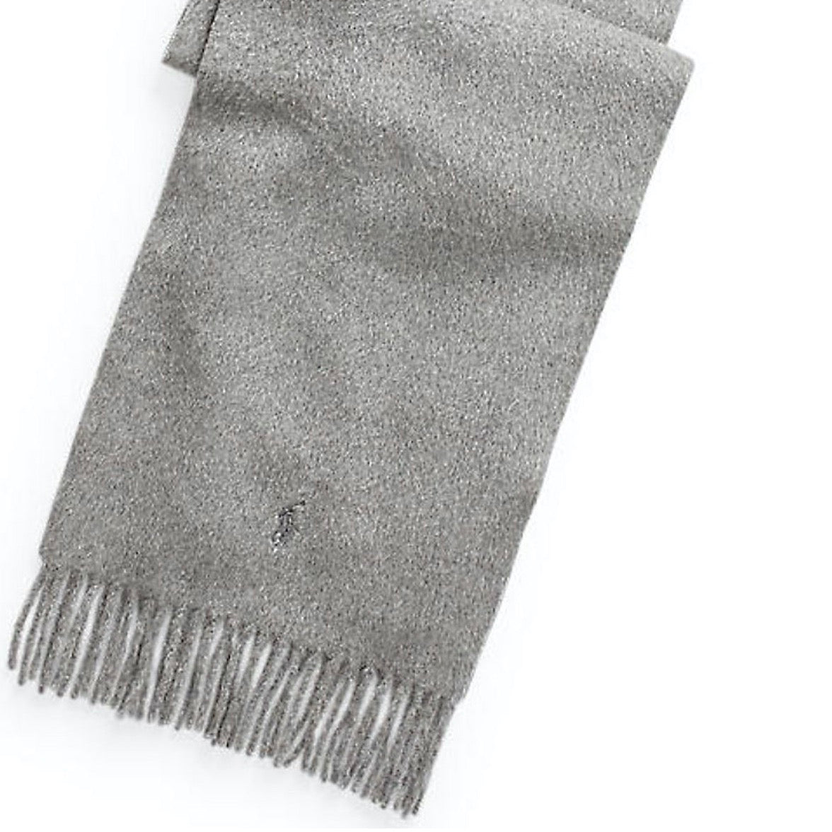 A luxurious cold-weather classic, this ultra-soft scarf is wonderfully warm yet incredibly lightweight thanks to Italian cashmere. Our signature embroidered pony adds an iconic touch, making it a handsome style to wear during your weekday commute or for a weekend outing with friends.