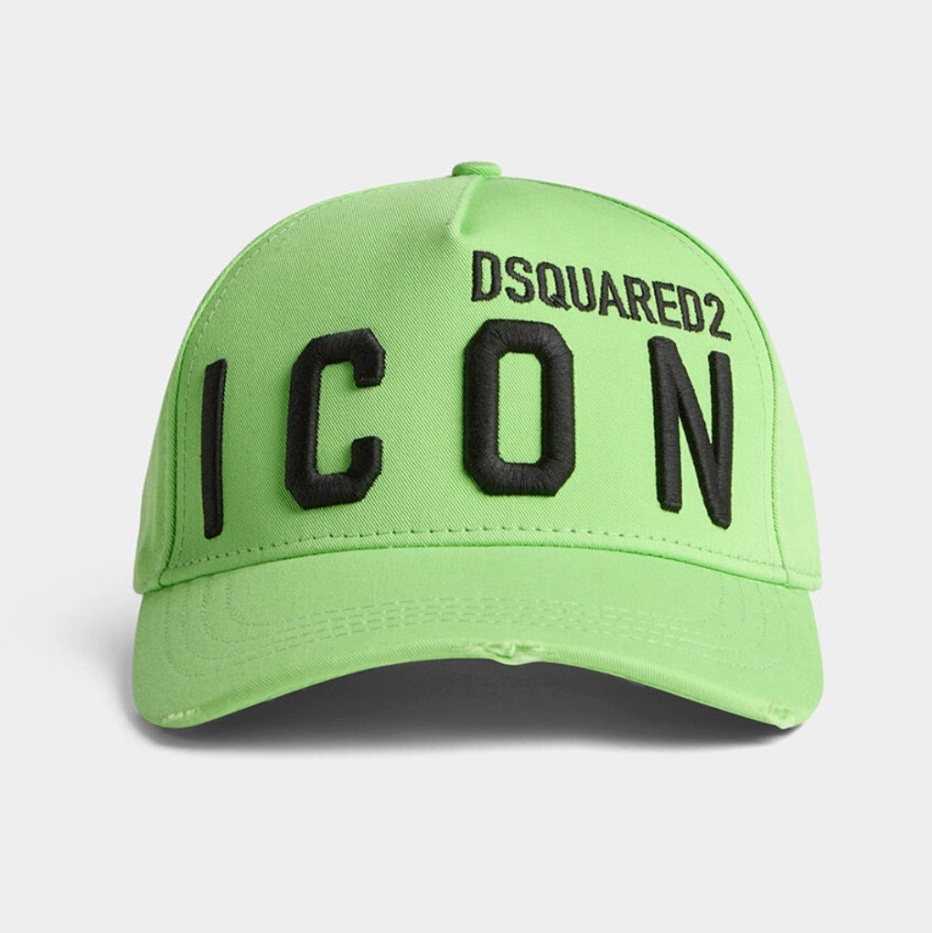 Elevate your hat game with the Be Icon baseball cap. This stand-out block-trendy accessory is sure to turn heads with its bold embroidered 'DSQUARED2 ICON' design, and the adjustable fastening at the back ensures comfort. Pop it on to enhance any outfit.