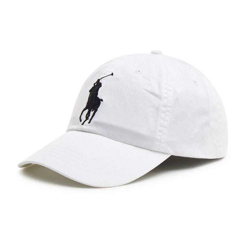 It takes 1,500 satin stitches to outline this cap’s “3” patch, a signature Polo detail inspired by the number denoting the strongest player on a polo team. 