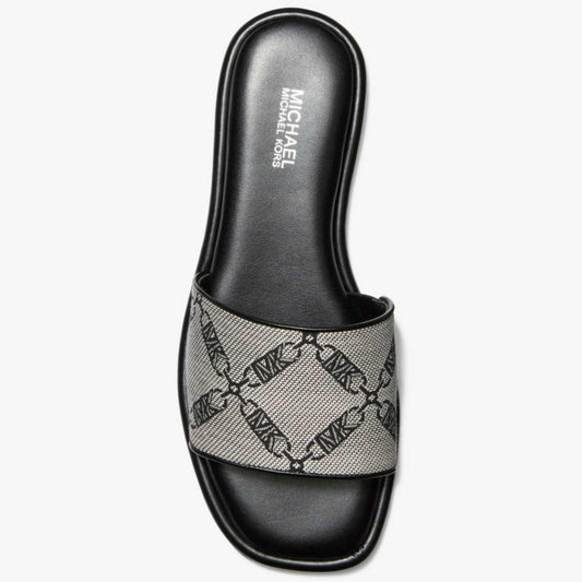 The Hayworth slide sandals are an effortless choice for warm-weather days. They’re woven with the brand’s lettering and a chain-link pattern inspired by our Empire hardware, while cushioned footbeds ensure all-day comfort. Expect to wear yours all summer long.