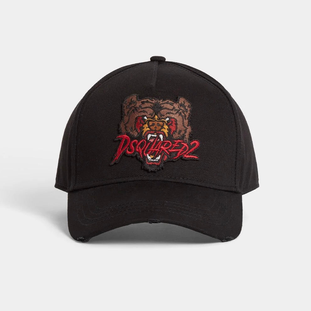 The baseball cap is a distinctive wardrobe staple and allows you to customize a wide variety of outfits. This model is good for sporty looks or pairings with a more urban feel.