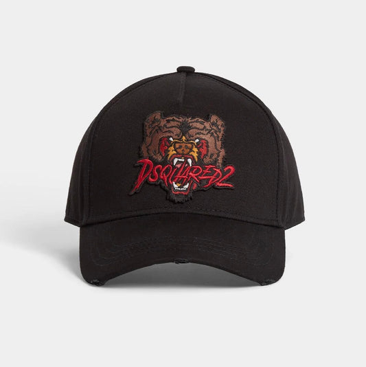 The baseball cap is a distinctive wardrobe staple and allows you to customize a wide variety of outfits. This model is good for sporty looks or pairings with a more urban feel.