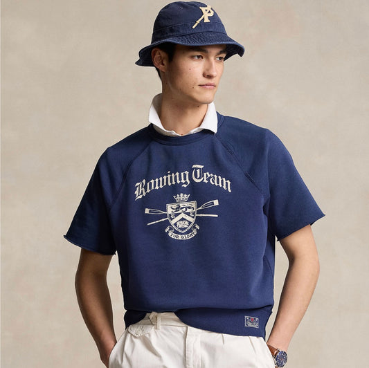 Inspired by an authentic vintage proportion with a wider dropped shoulder. Cut fuller through the chest with a shorter sleeve and body length.